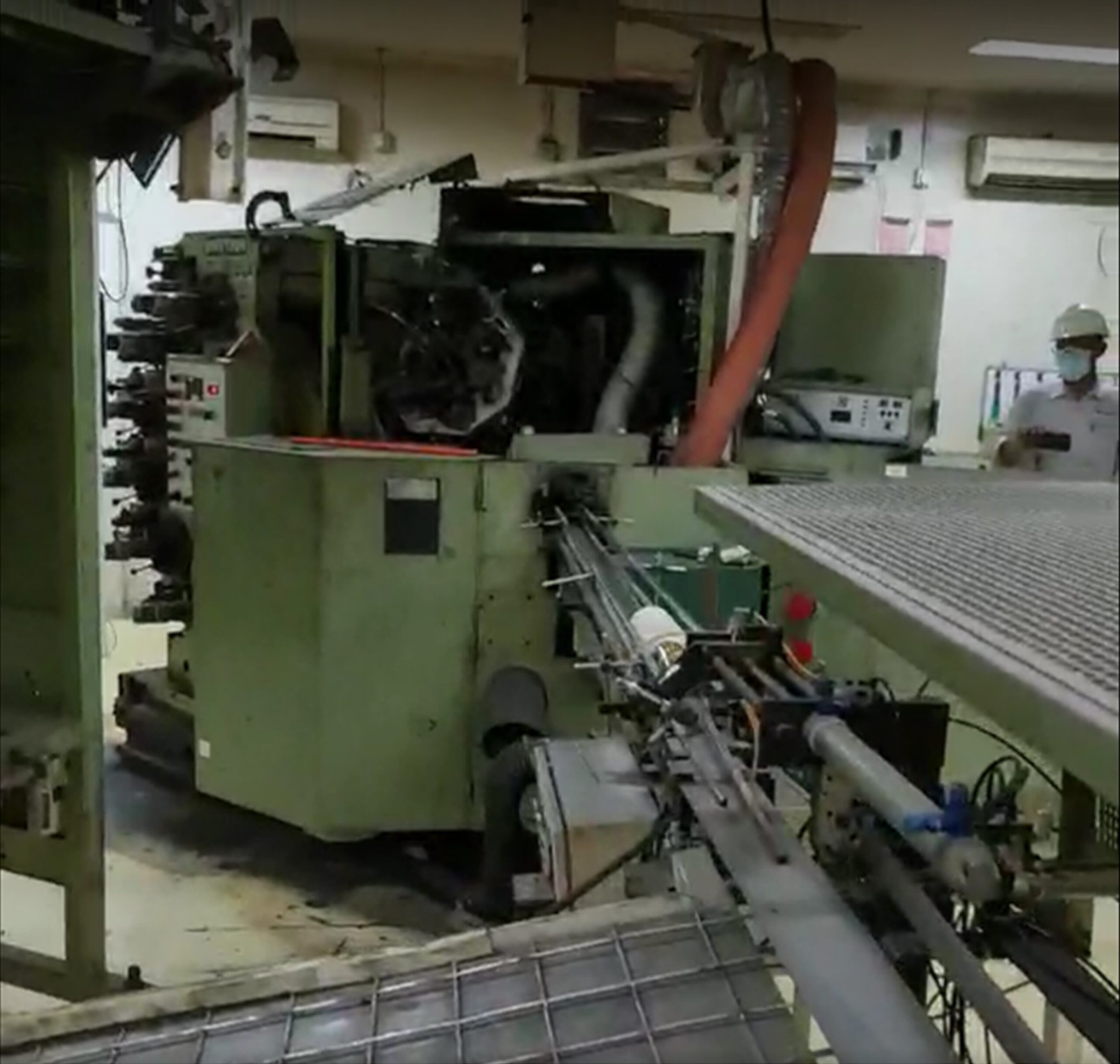 Polytype BDM 350 6 colour cup printer